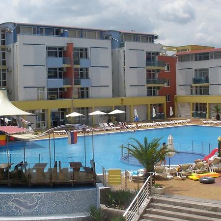 Apartment In Elit 3 Apartcomplex ซันนีบีช ภายนอก รูปภาพ